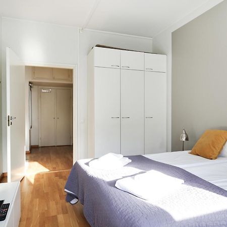 Kotimaailma Apartments Kamppi - 2Br For 4 Persons Helsinki Exterior foto